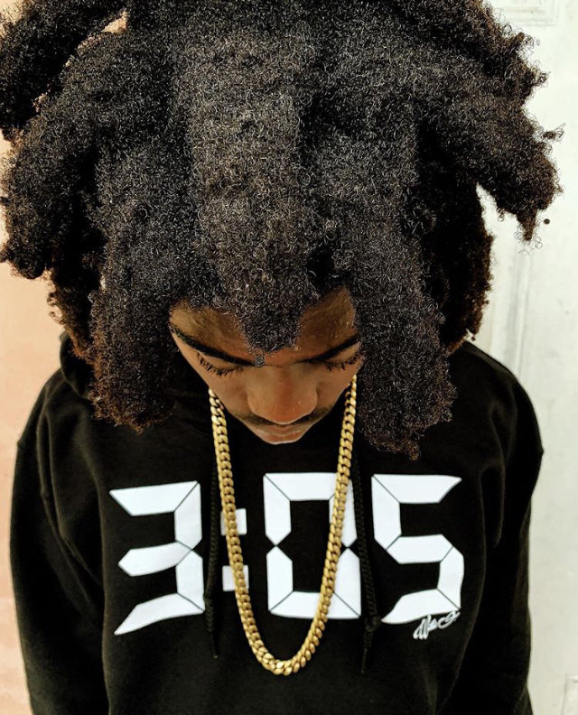 3:05 CLASSIC HOODIE